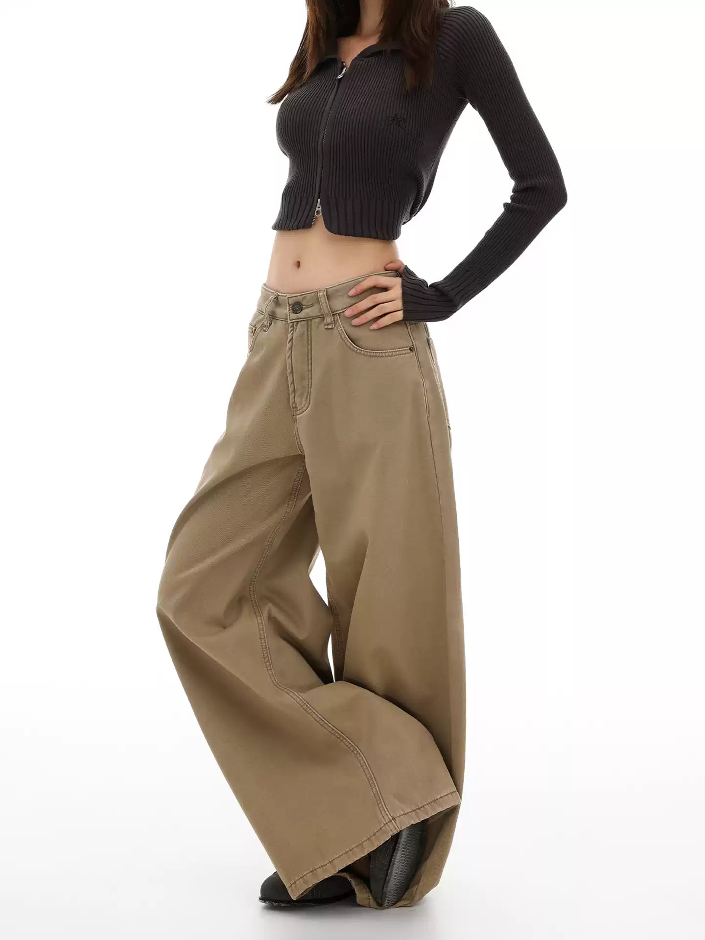 Retro low-rise wide-leg jeans